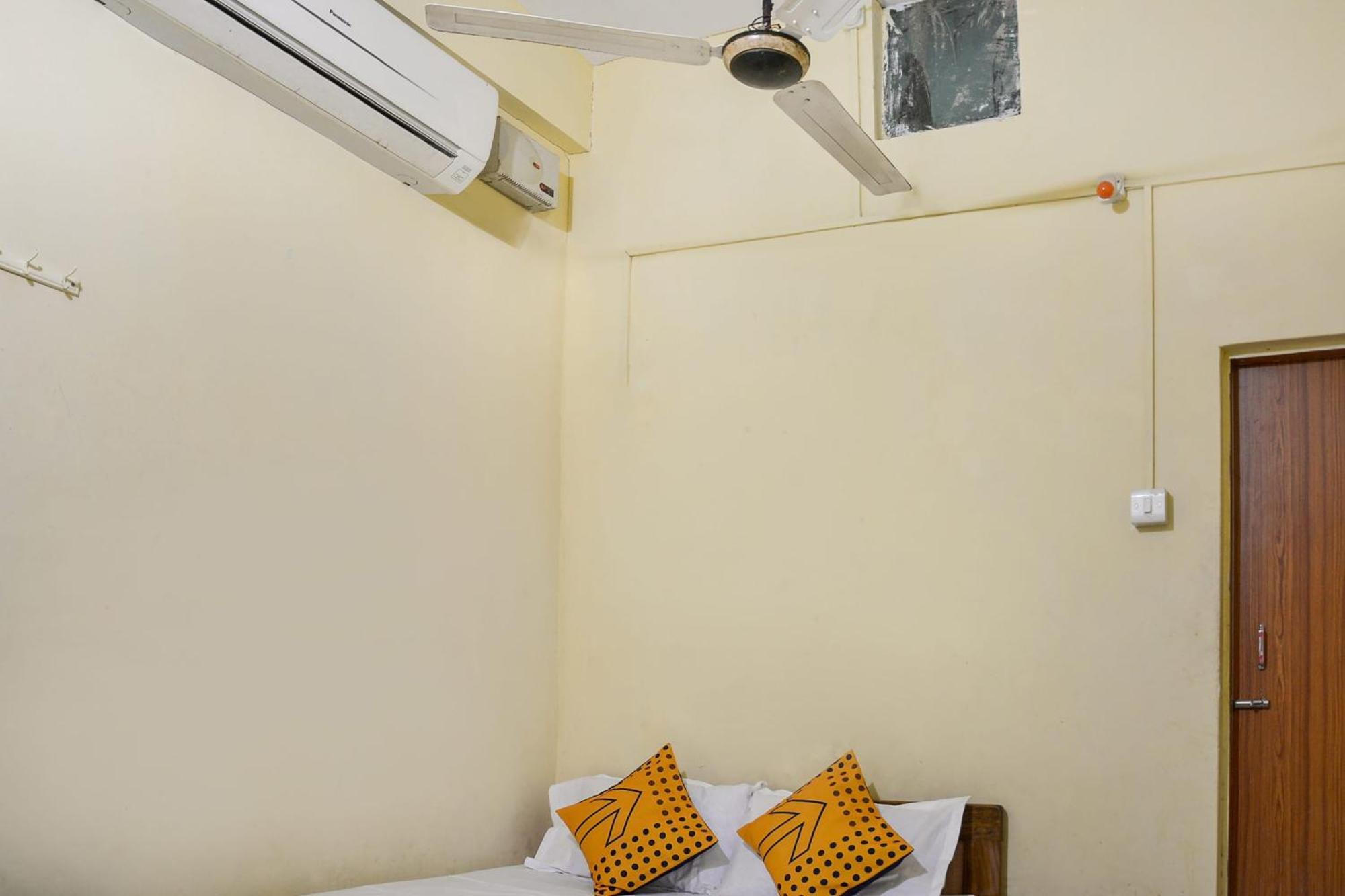 Hotel O Flagship The Residence Inn Brahmapur Екстер'єр фото